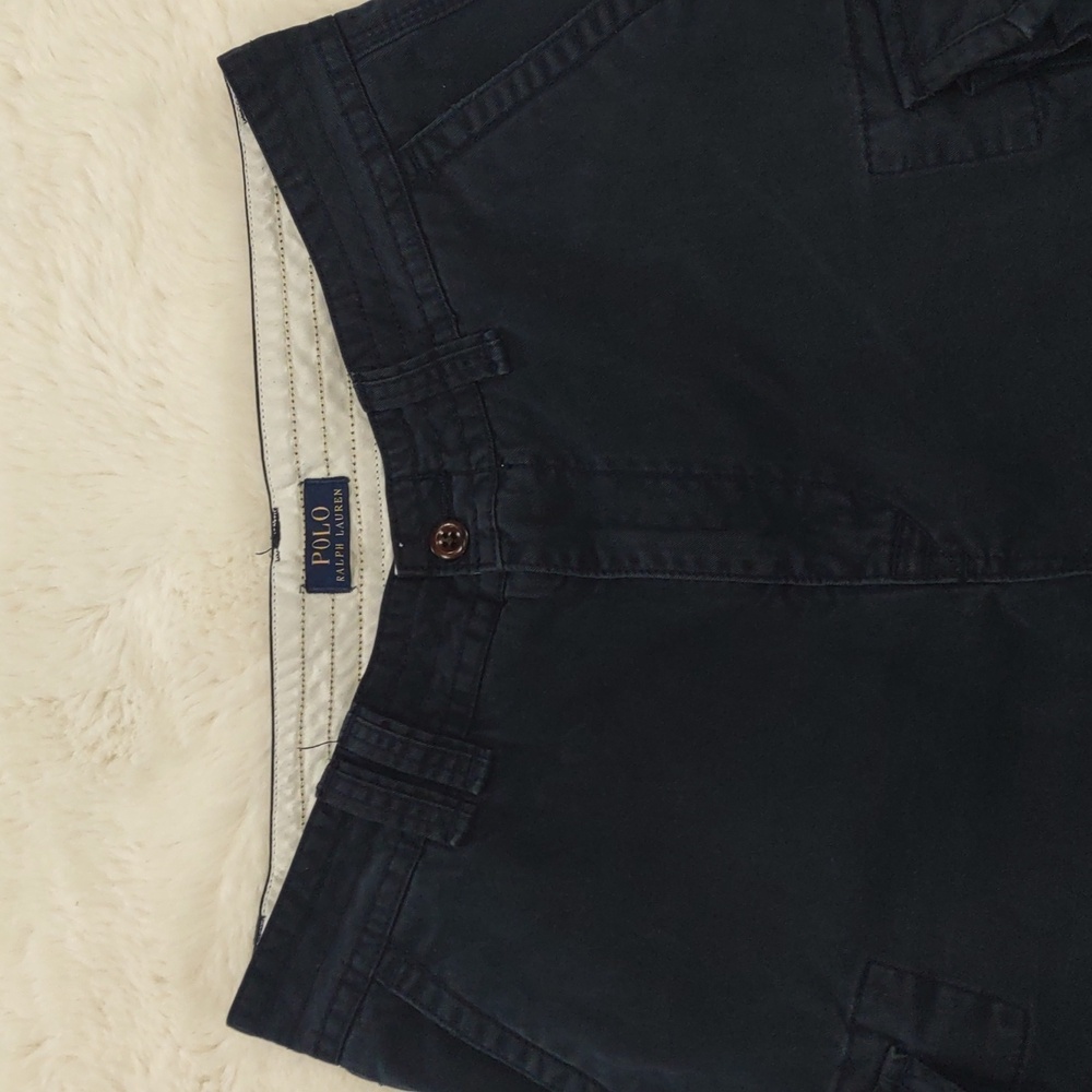 POLO Ralph Lauren, Size 33 ,CARGO SHORTS. - Picture 3 of 15